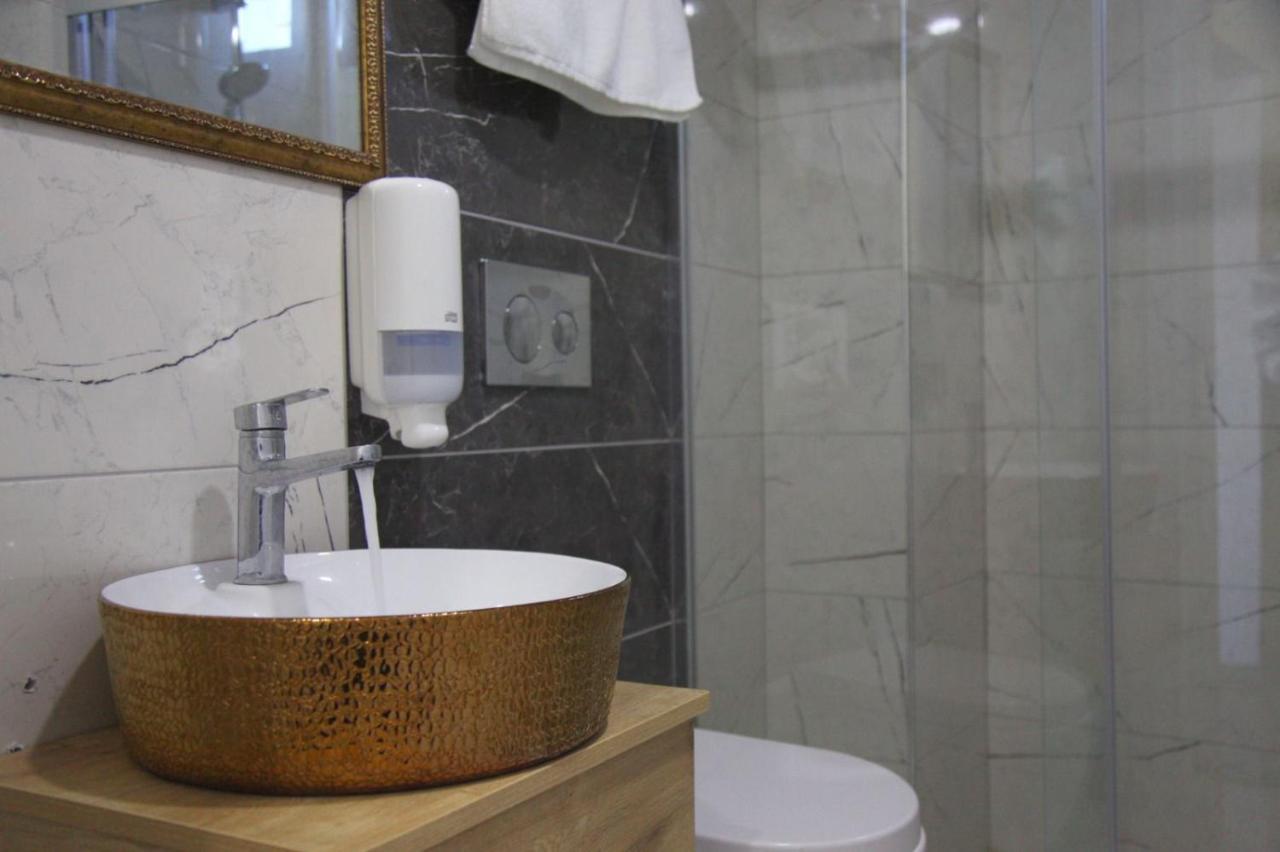 Kroisos Lake Resort Hotel Egirdir Ngoại thất bức ảnh