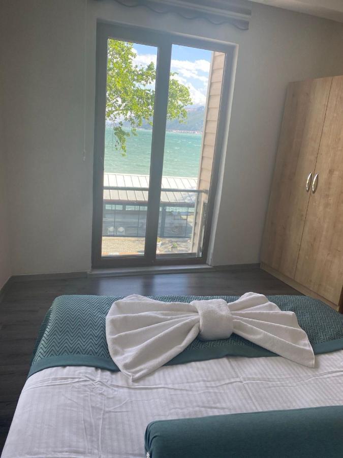 Kroisos Lake Resort Hotel Egirdir Ngoại thất bức ảnh